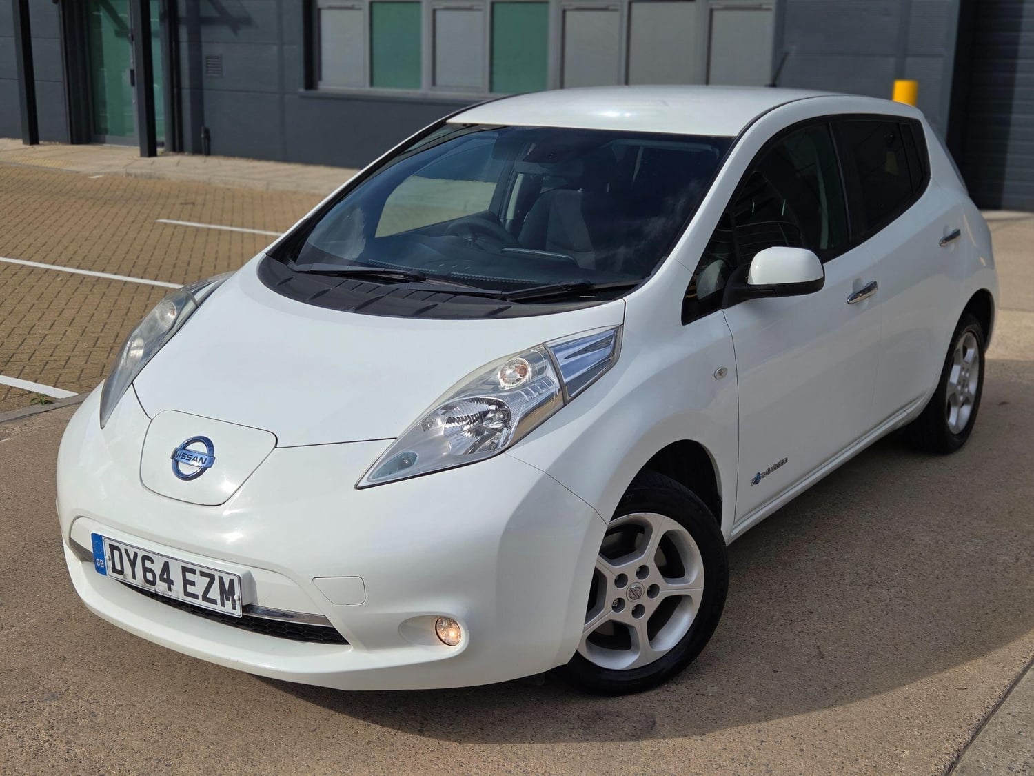 Nissan LEAF Slough