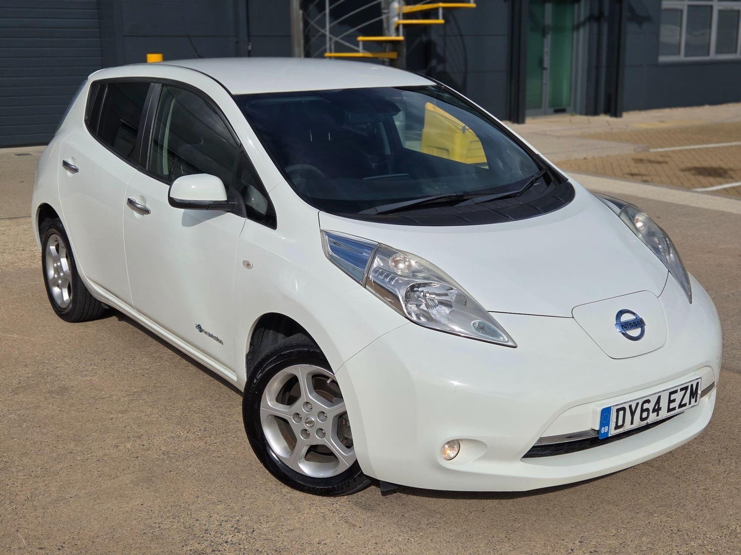 Nissan LEAF 2014 - Cars