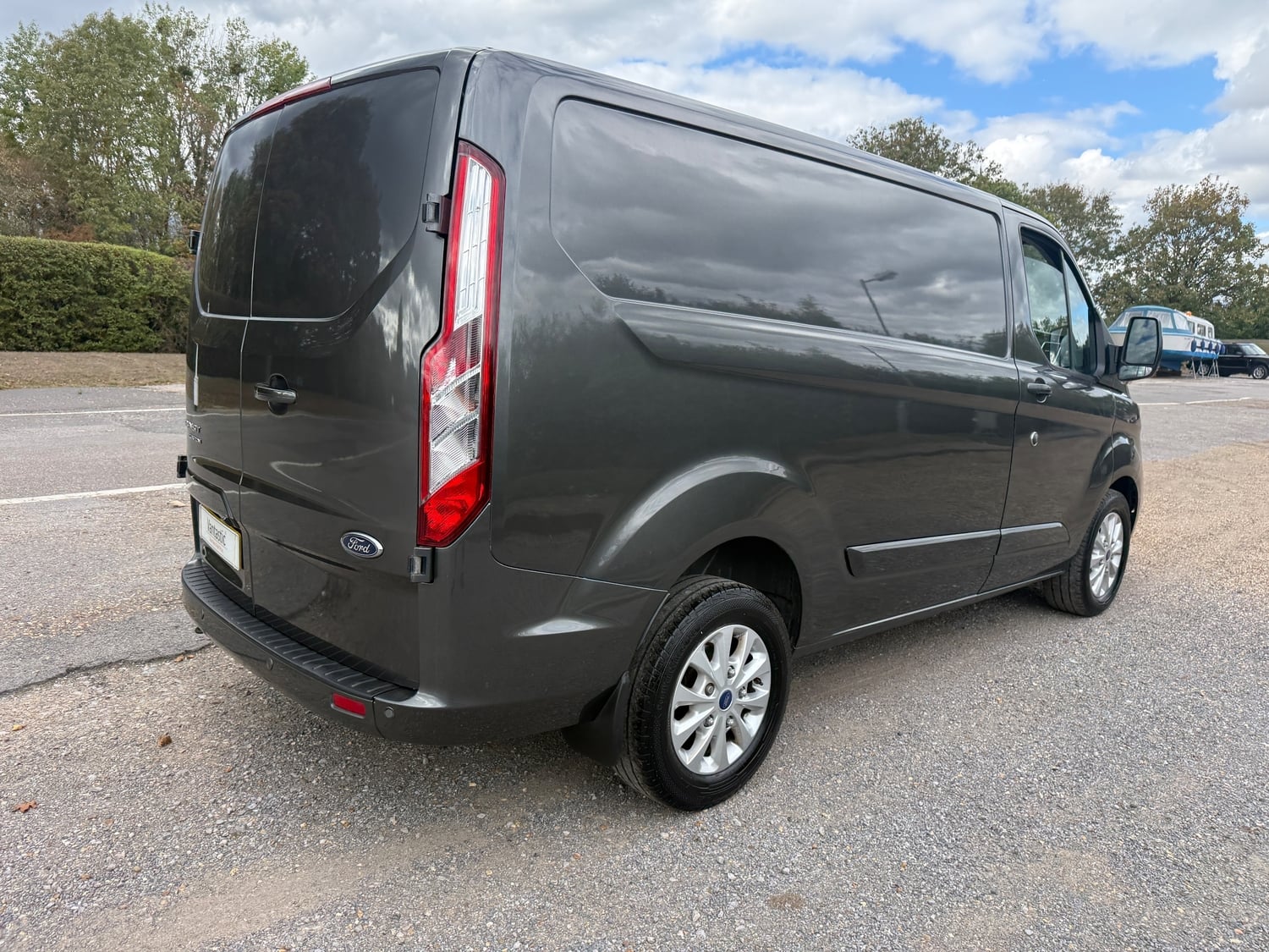 Ford Transit Custom 2022 - Vans & Commercial Vehicles