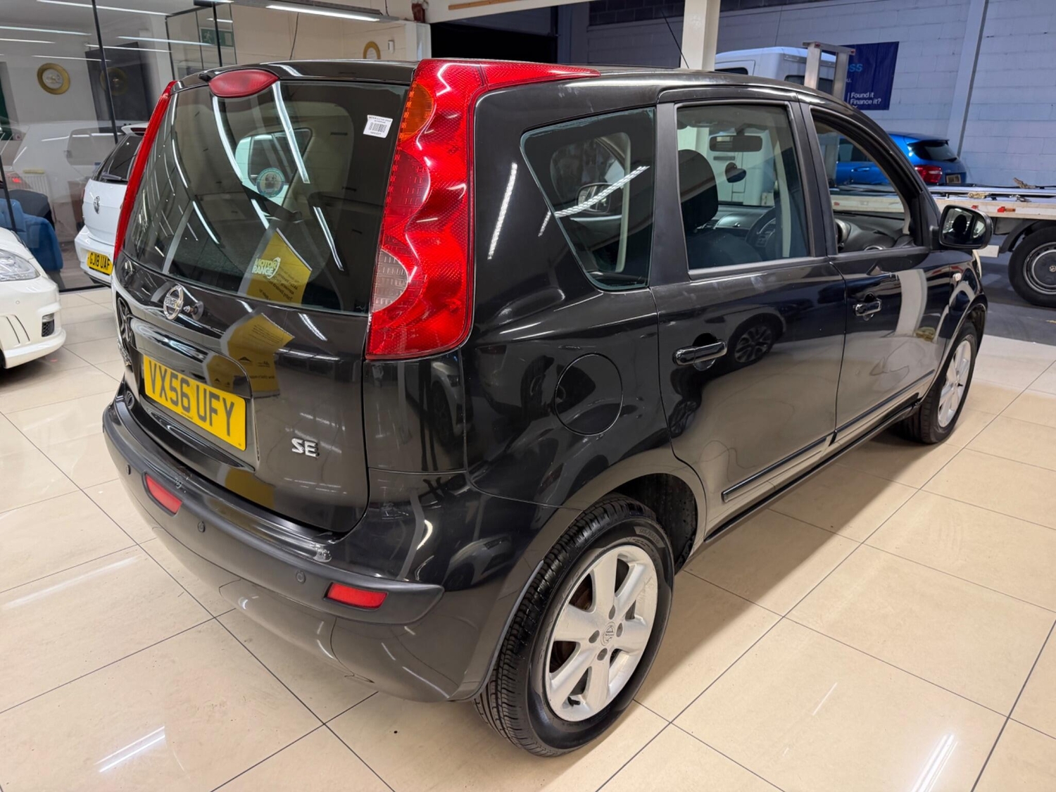 Nissan Note 2006 - Cars