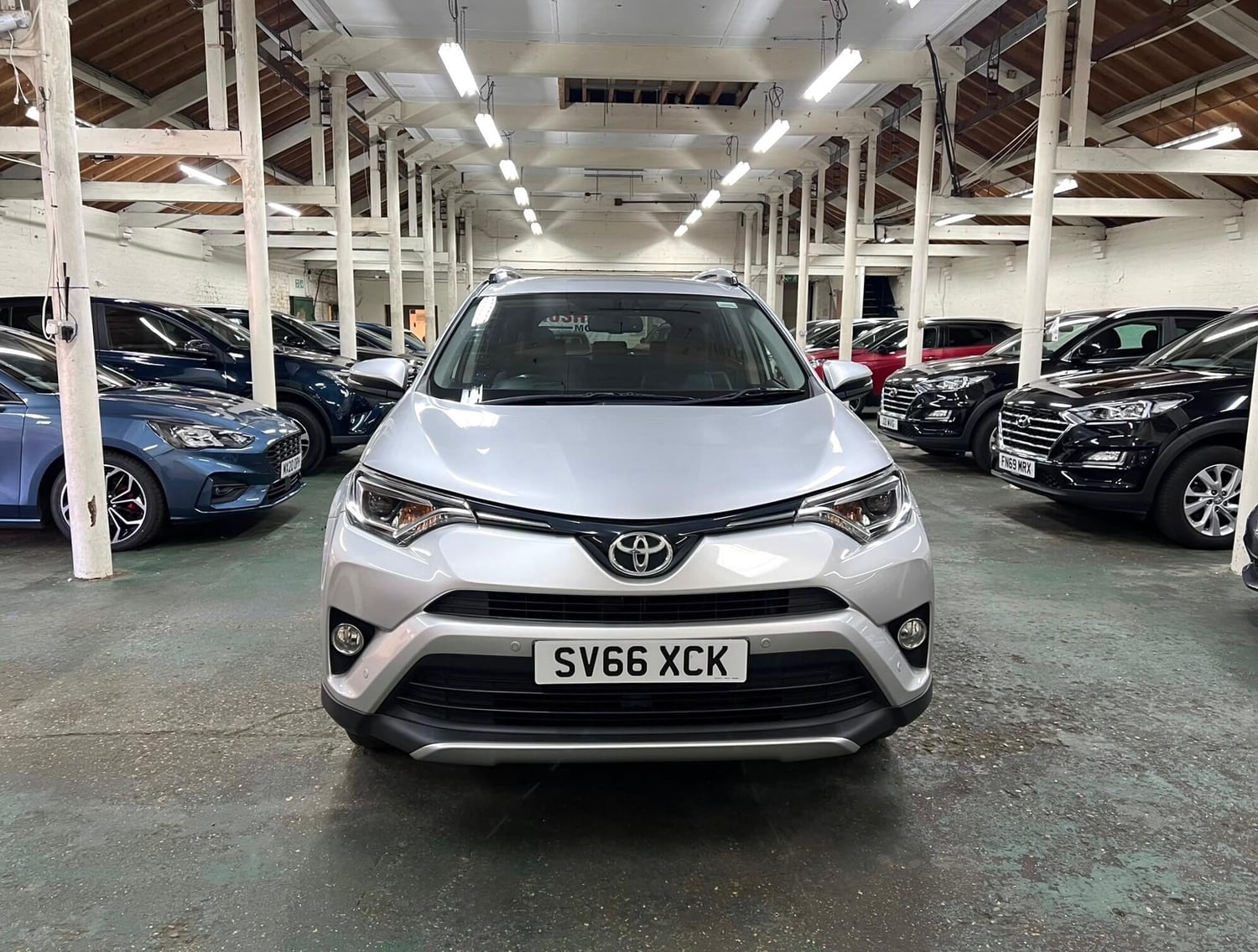 [ berth ]Toyota RAV4