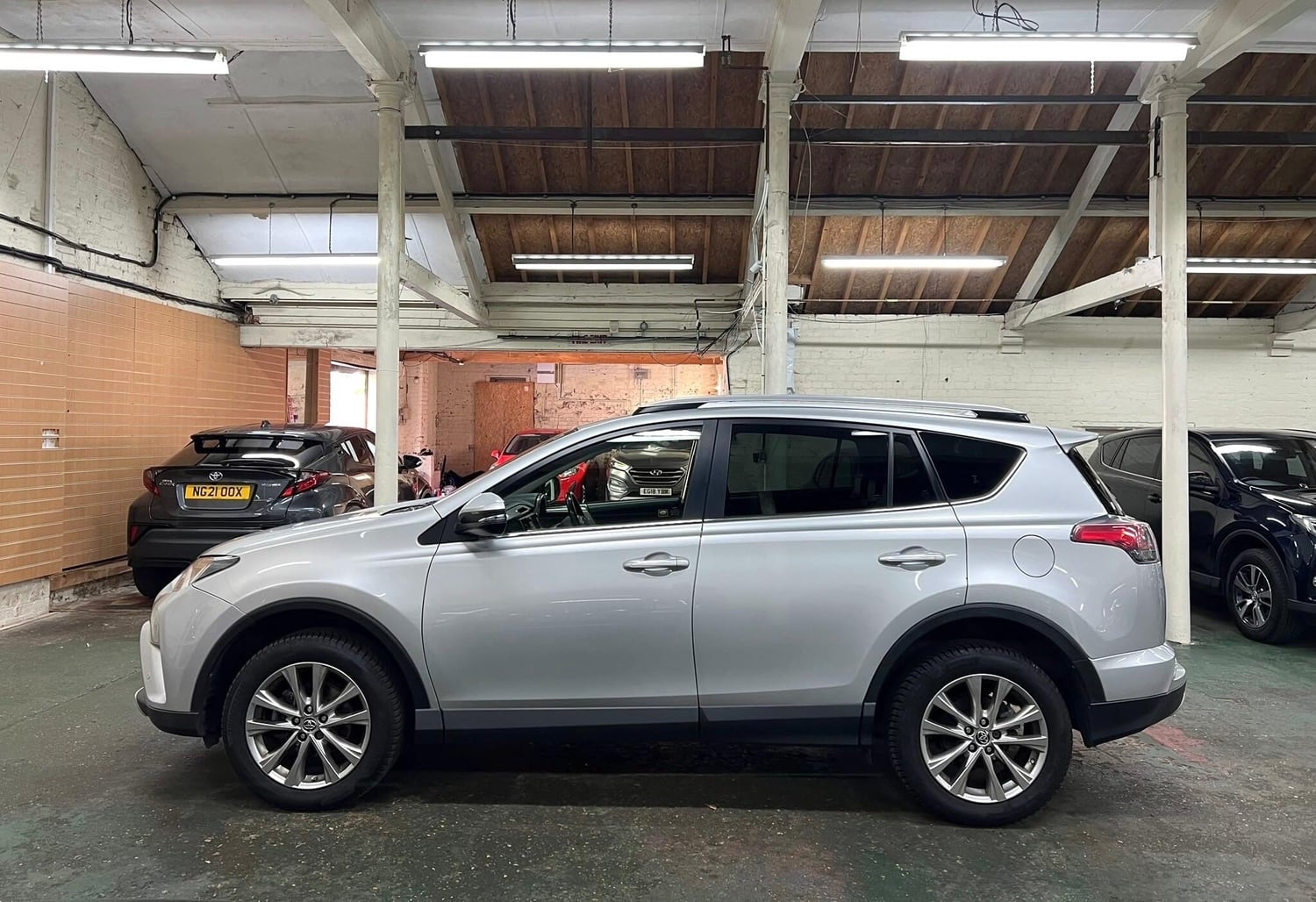 Toyota RAV4 2016 - Cars