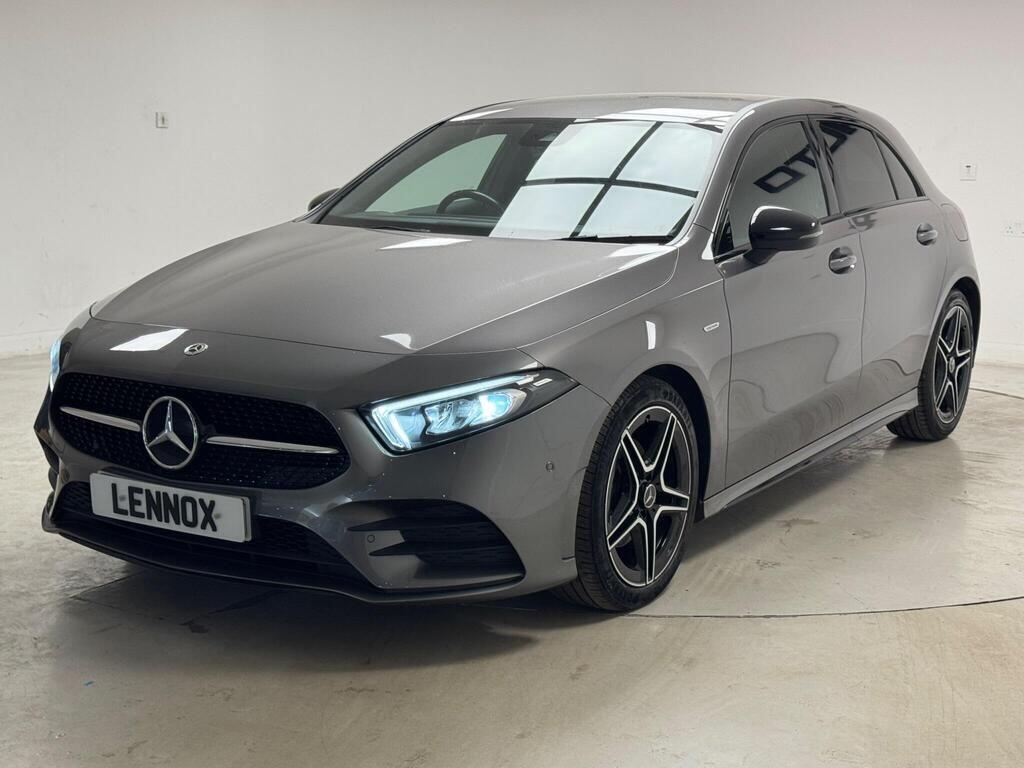 [ berth ]Mercedes-Benz A Class