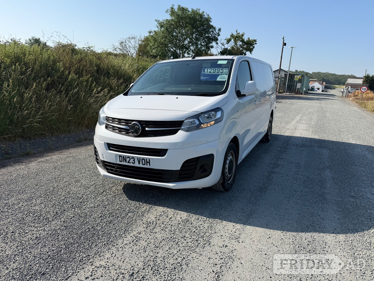 [ berth ]Vauxhall Vivaro