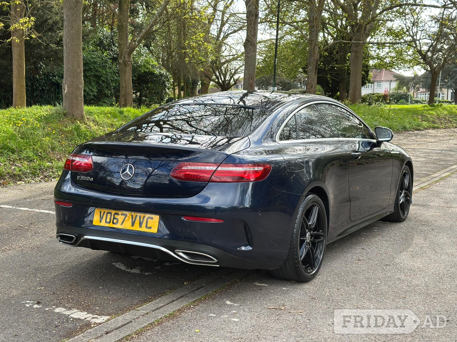[ berth ]Mercedes-Benz E Class