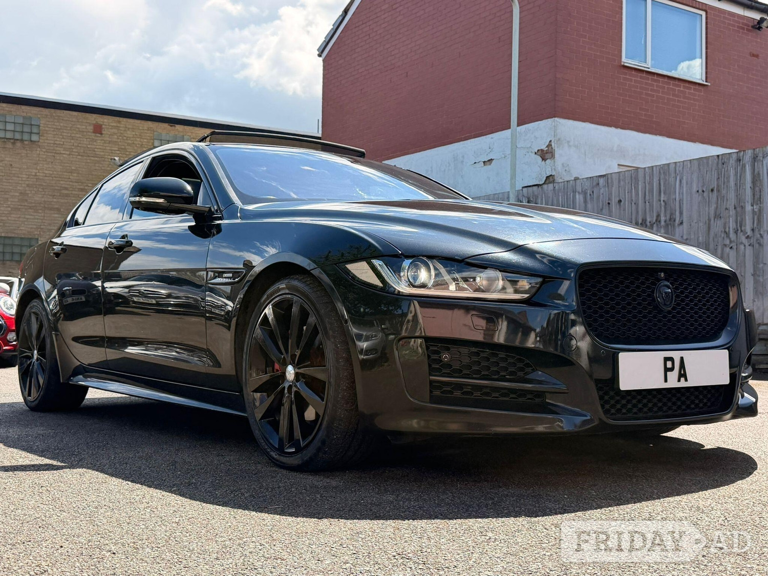 [ berth ]Jaguar XE