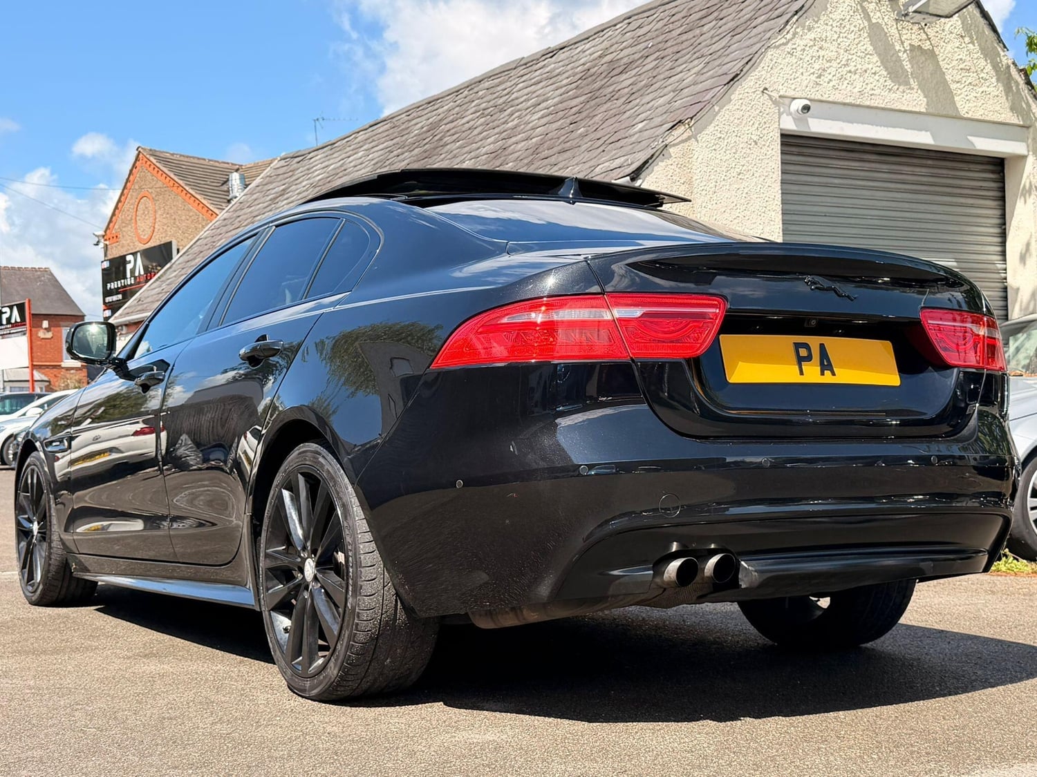 Jaguar XE 2015 - Cars in Wigston