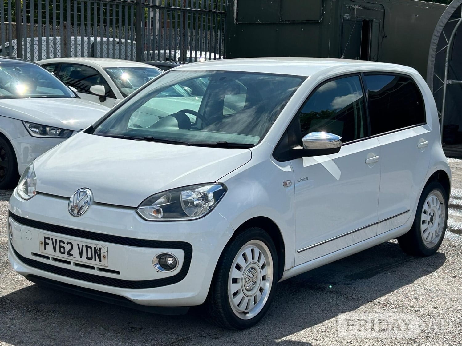 [ berth ]Volkswagen Up