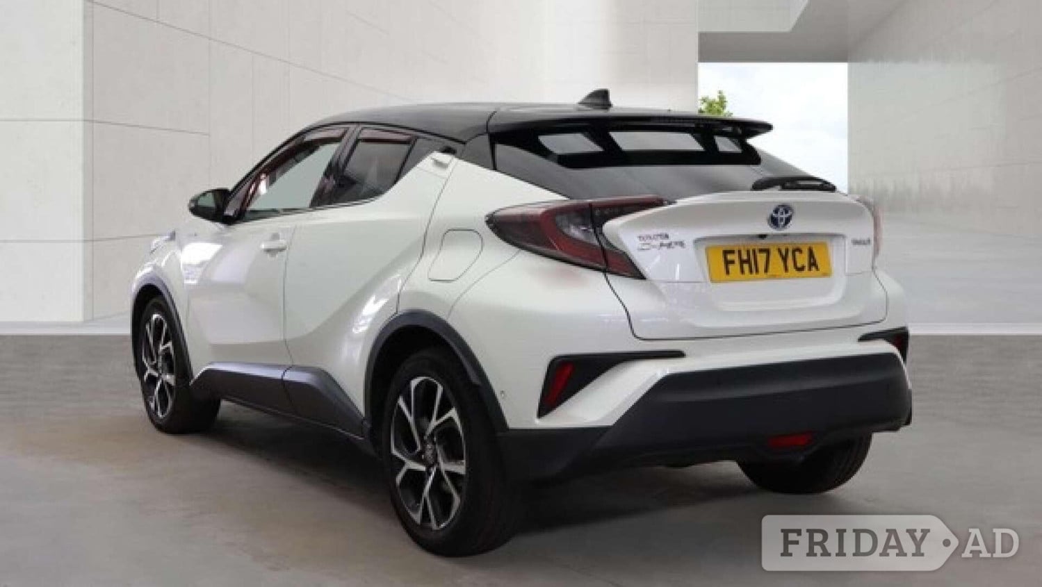 Toyota C-HR 2017 - Cars