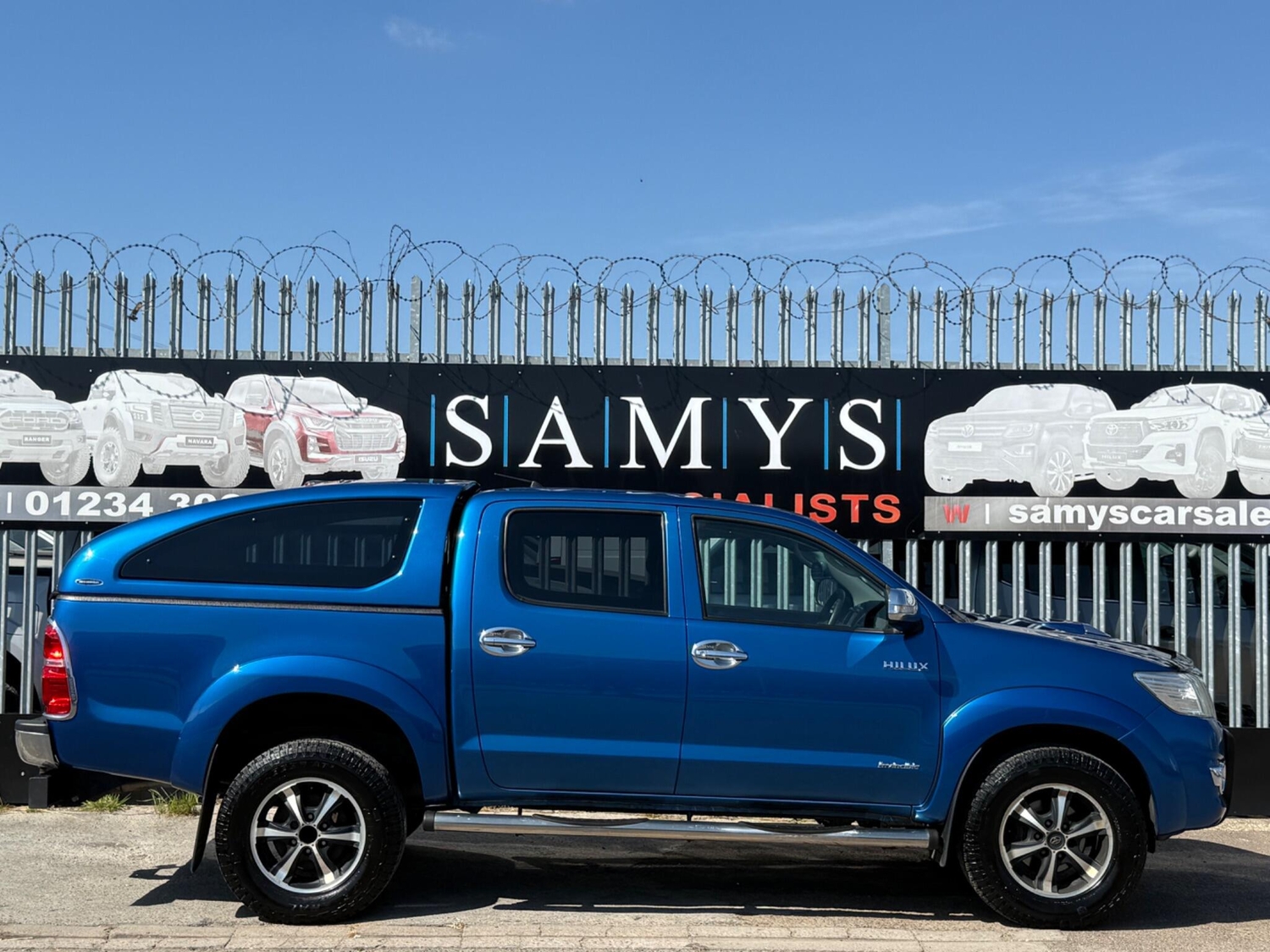 [ berth ]Toyota Hilux