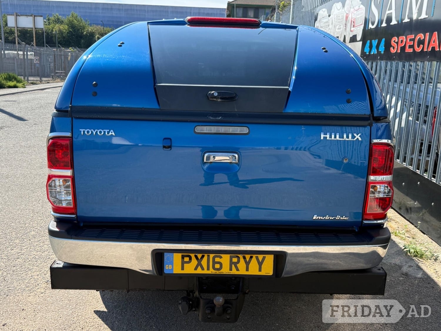 Toyota Hilux 2016 - Vans & Commercial Vehicles