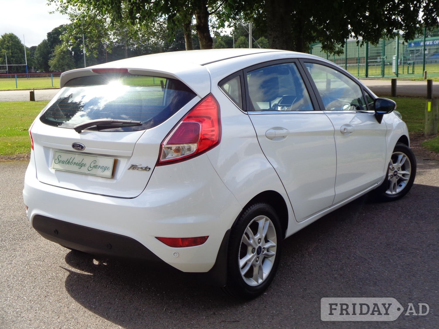 [ berth ]Ford Fiesta