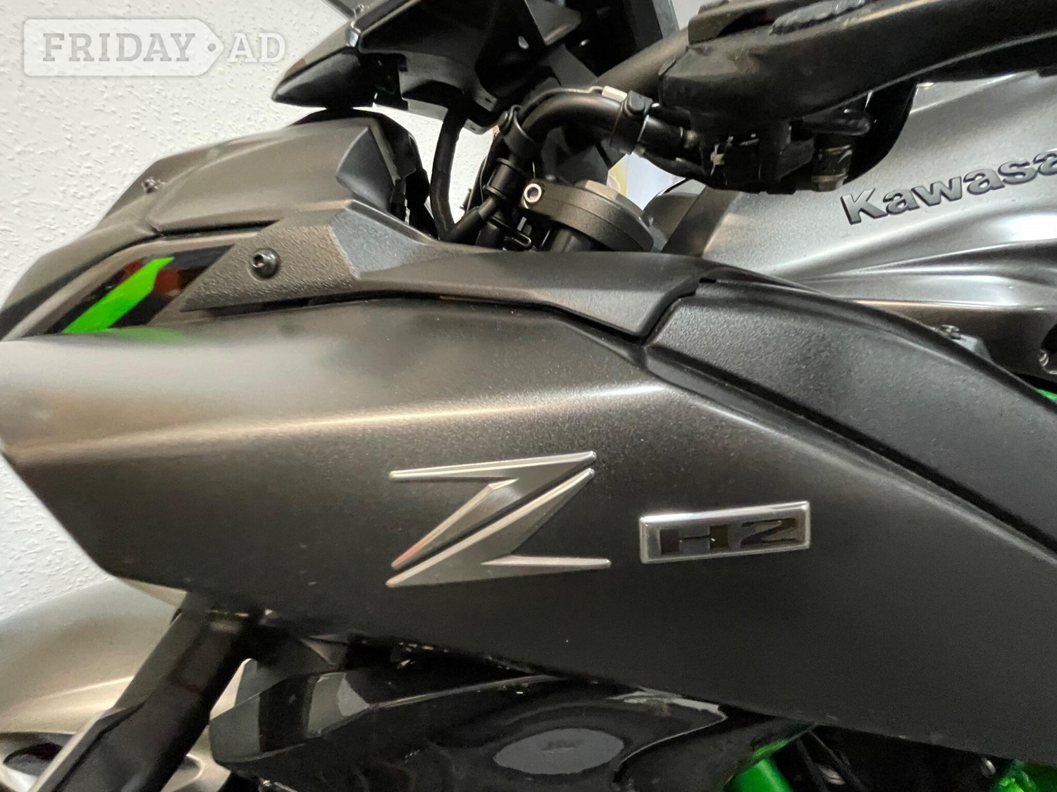 Kawasaki Z 2024 - Motorbikes, Scooters & Quads