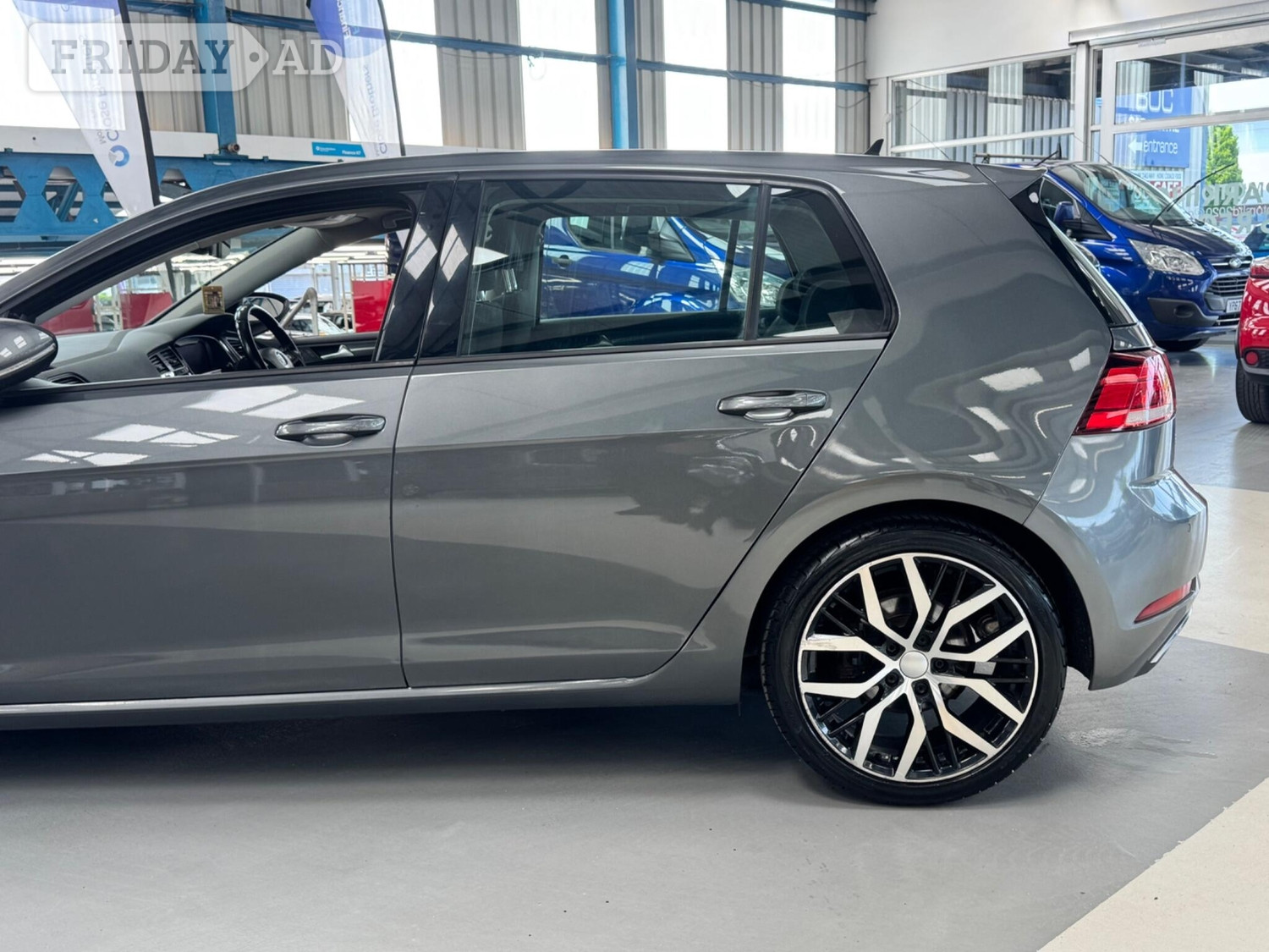Volkswagen Golf 2019 - Cars in Bolton