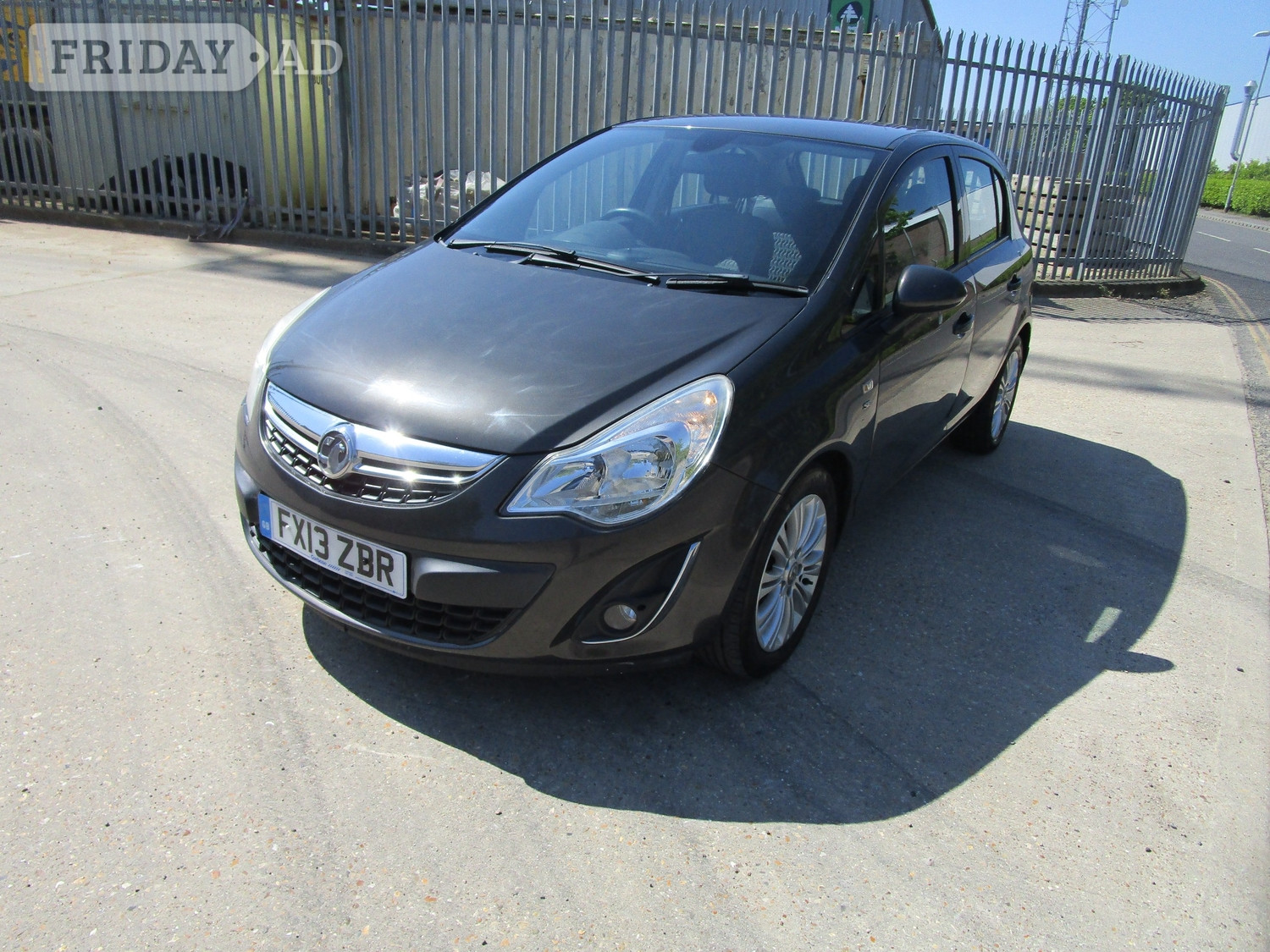 [ berth ]Vauxhall Corsa