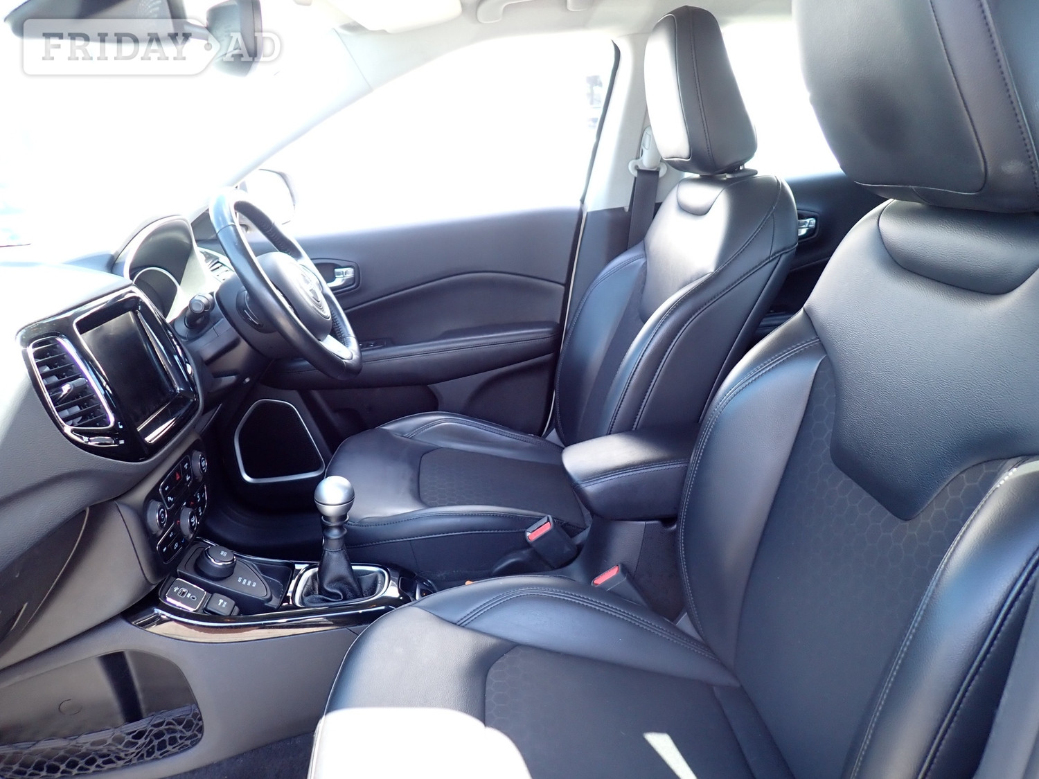 [ berth ]Jeep Compass