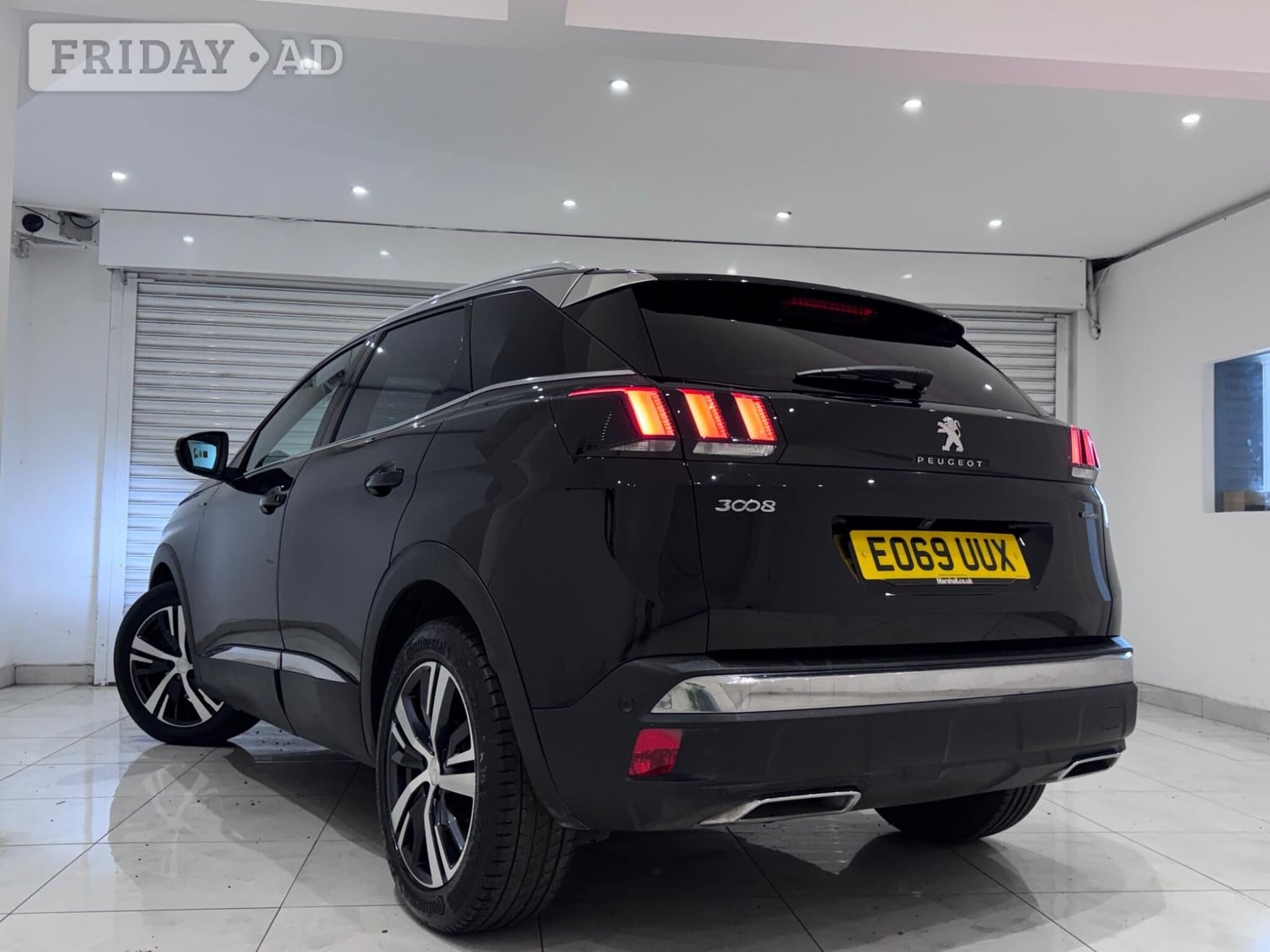 [ berth ]Peugeot 3008