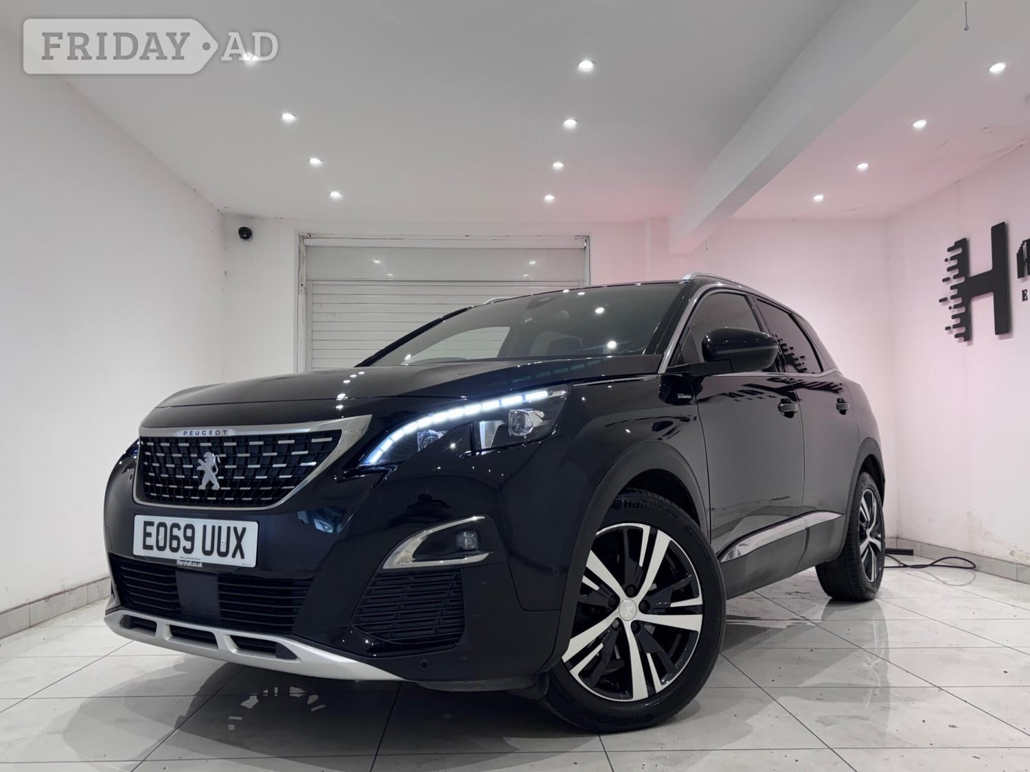 Peugeot 3008 2019 - Cars in Hounslow