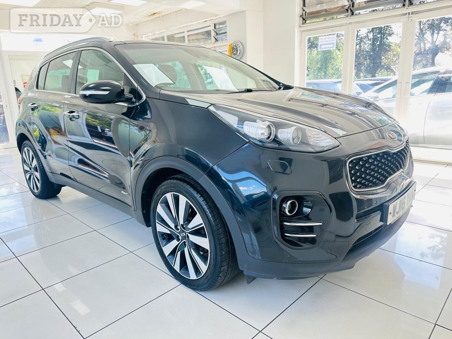 Kia Sportage 2016 in Iver