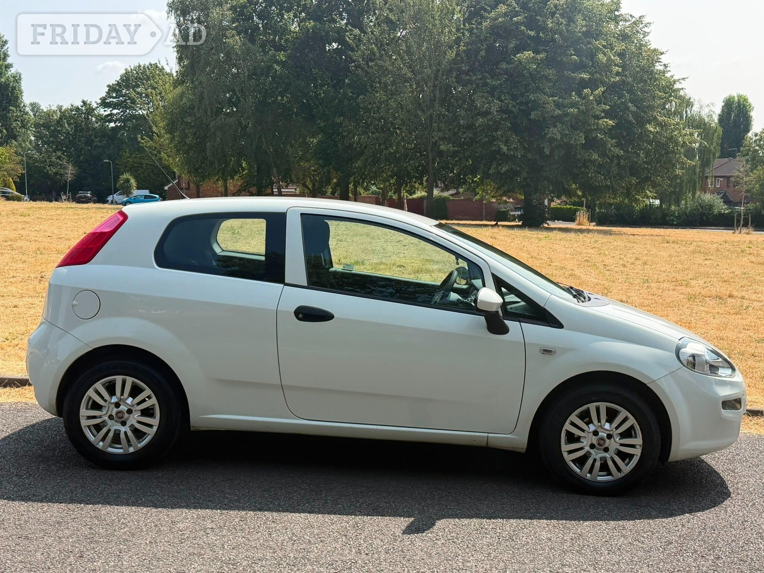 Fiat Punto 2015 - Cars in Birmingham