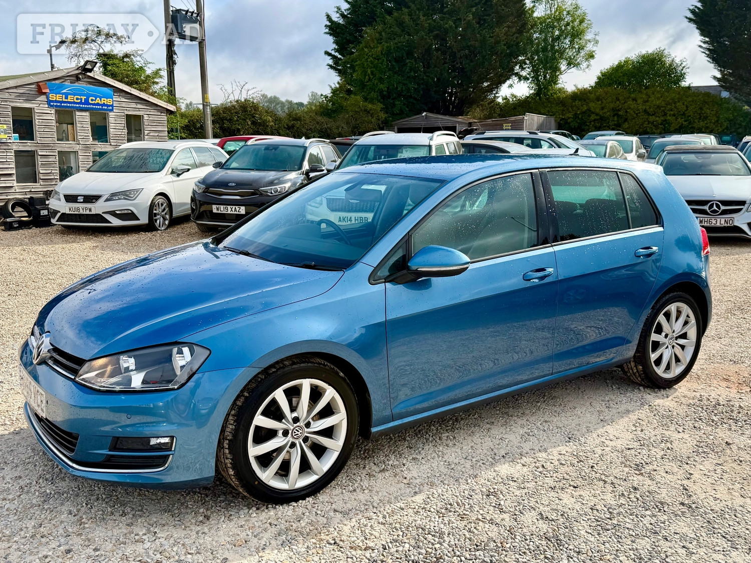 Volkswagen Golf 2015 - Cars