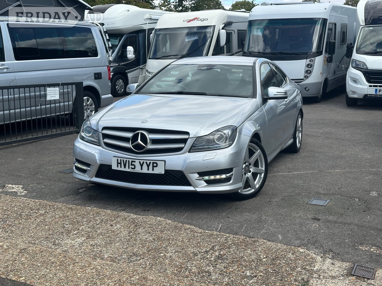 [ berth ]Mercedes-Benz C Class