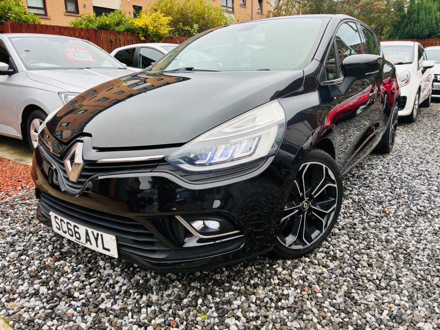 [ berth ]Renault Clio