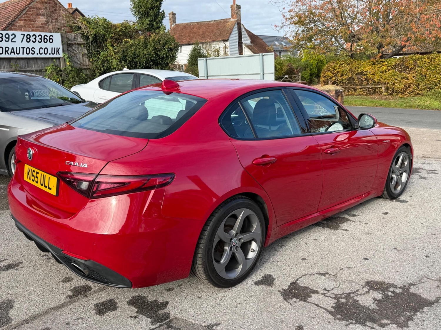 Alfa Romeo Giulia 2017 - Cars