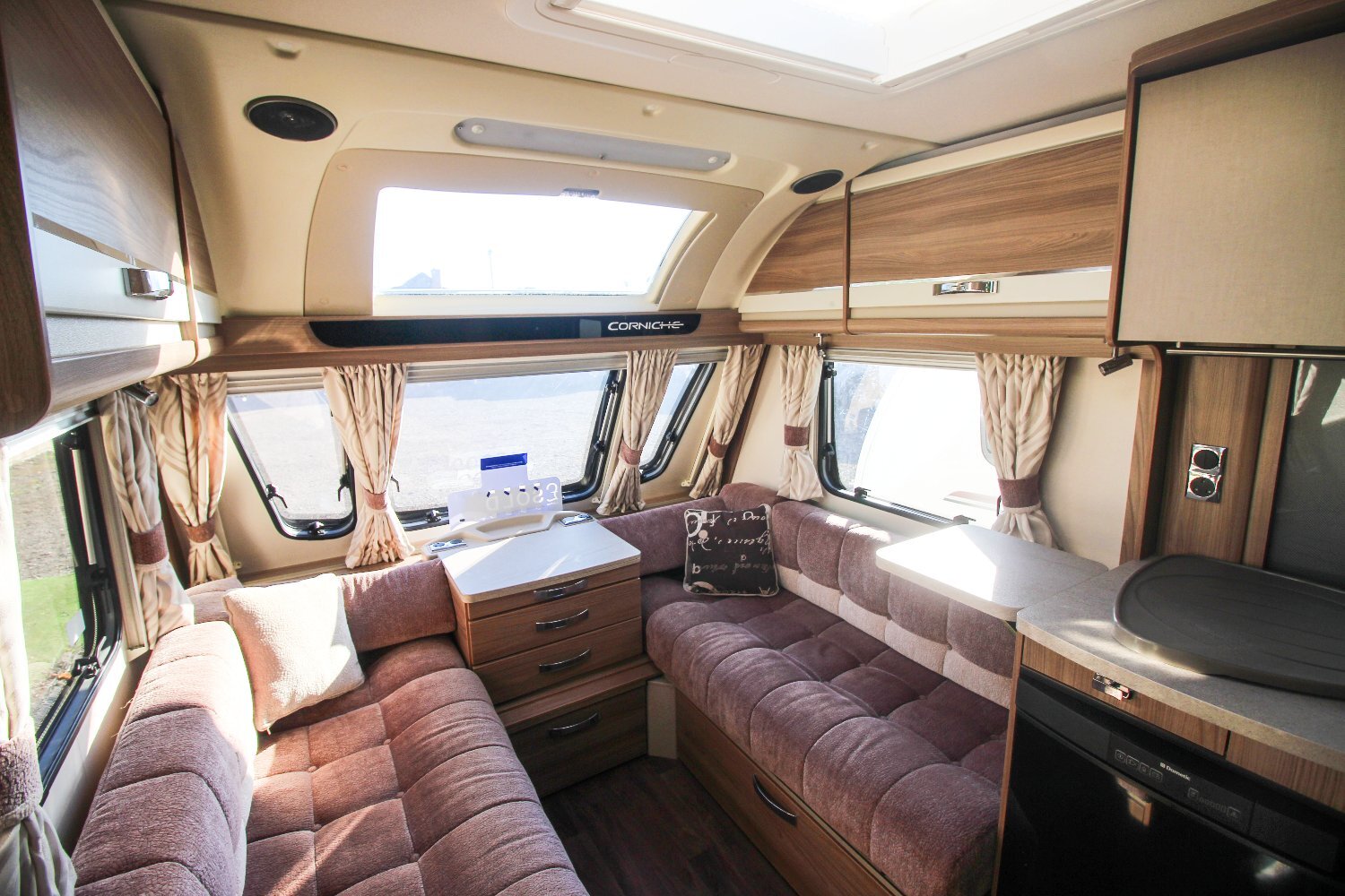 [ berth ]Swift Corniche
