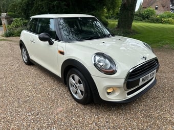 Mini Hatch 2015