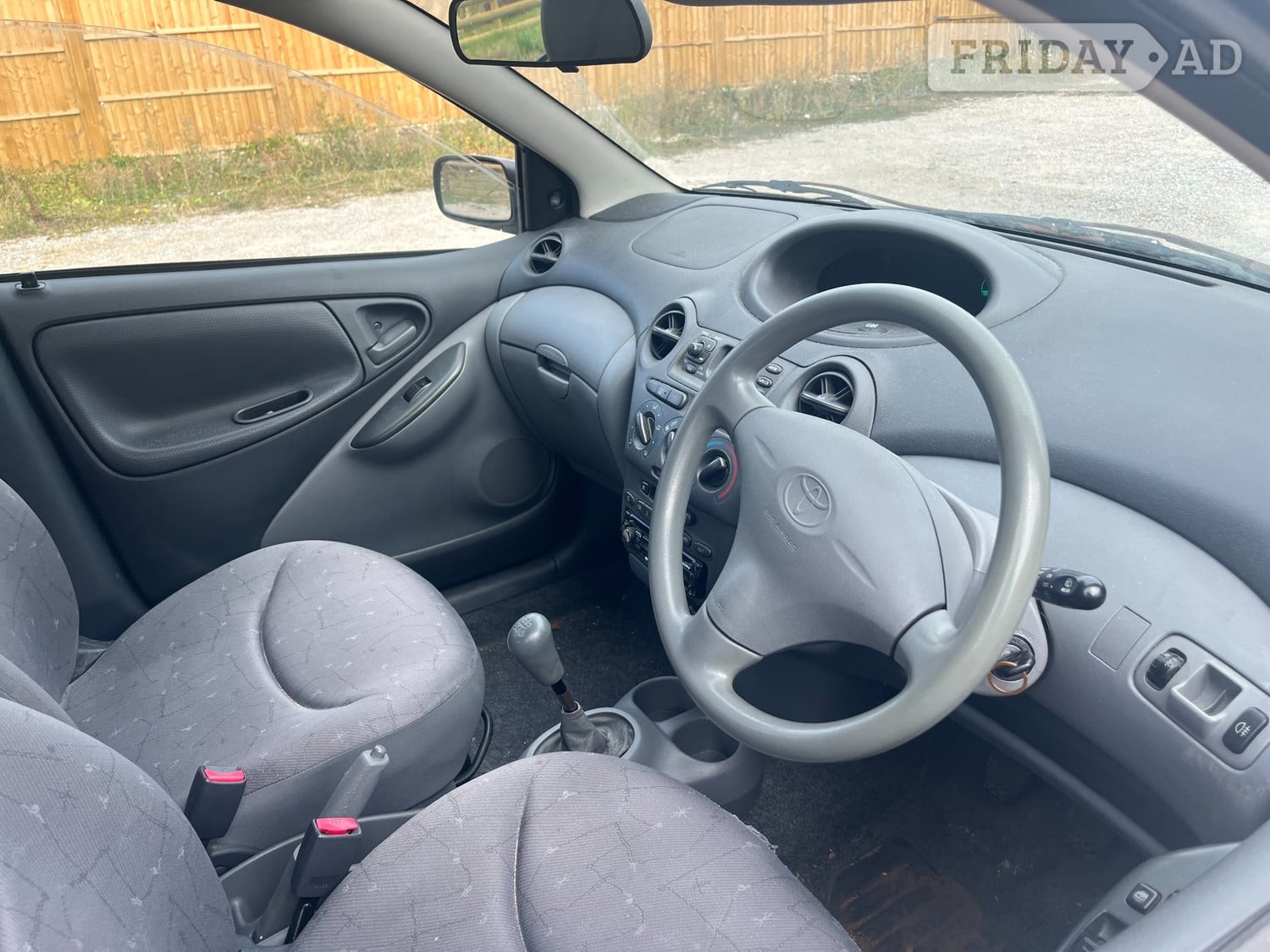 [ berth ]Toyota Yaris