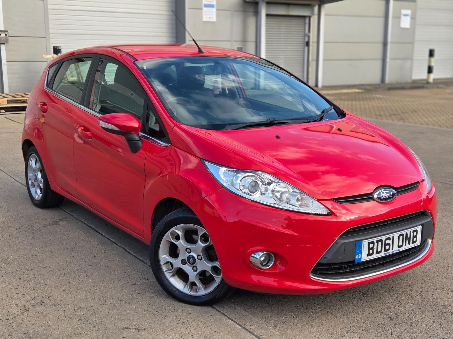 Ford Fiesta 2011 - Cars