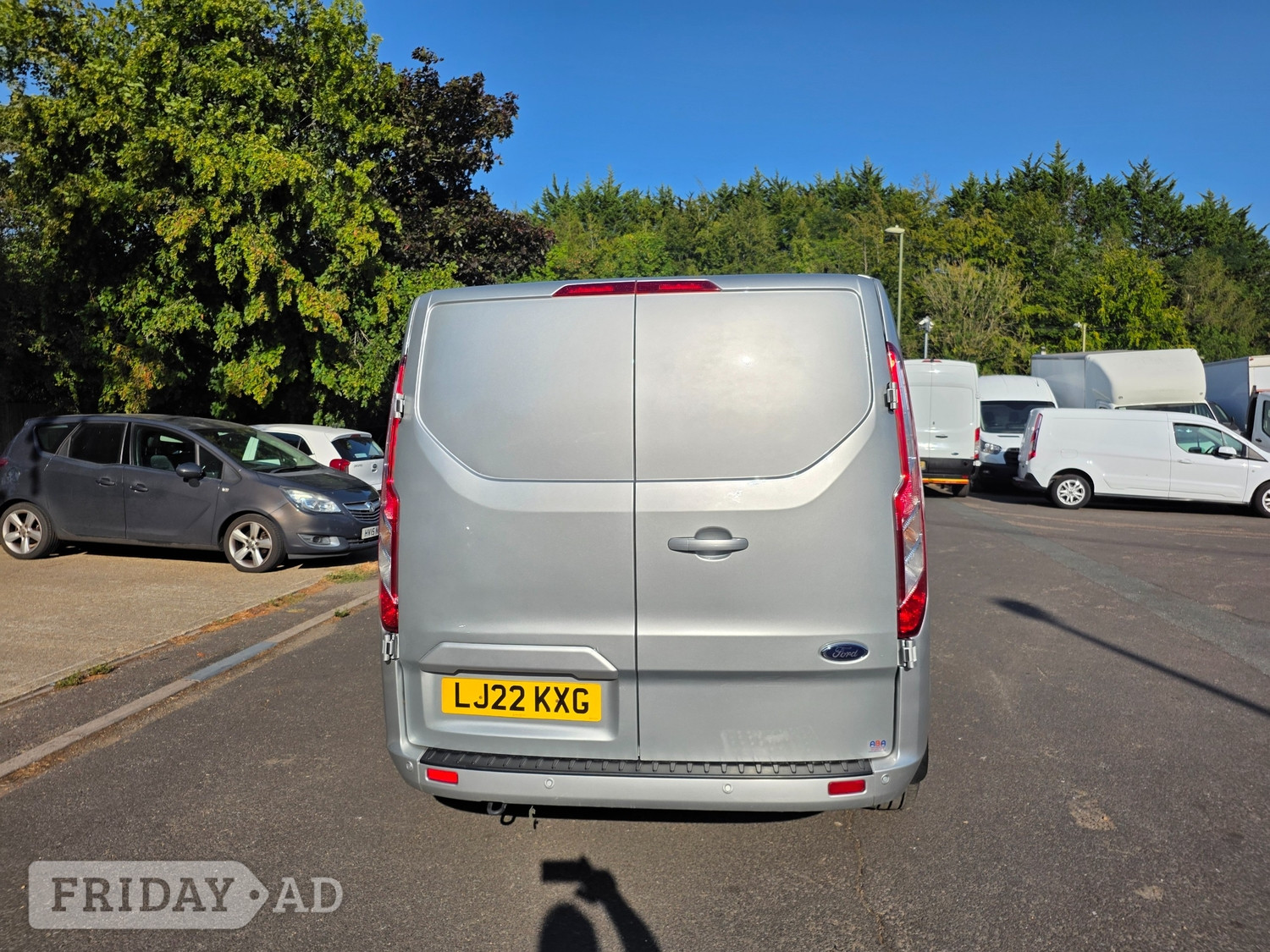 Ford Transit Custom 2022 - Vans & Commercial Vehicles