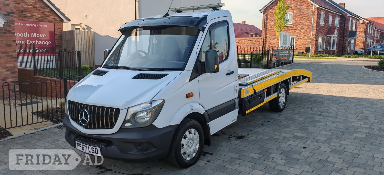 [ berth ]Mercedes-Benz Sprinter
