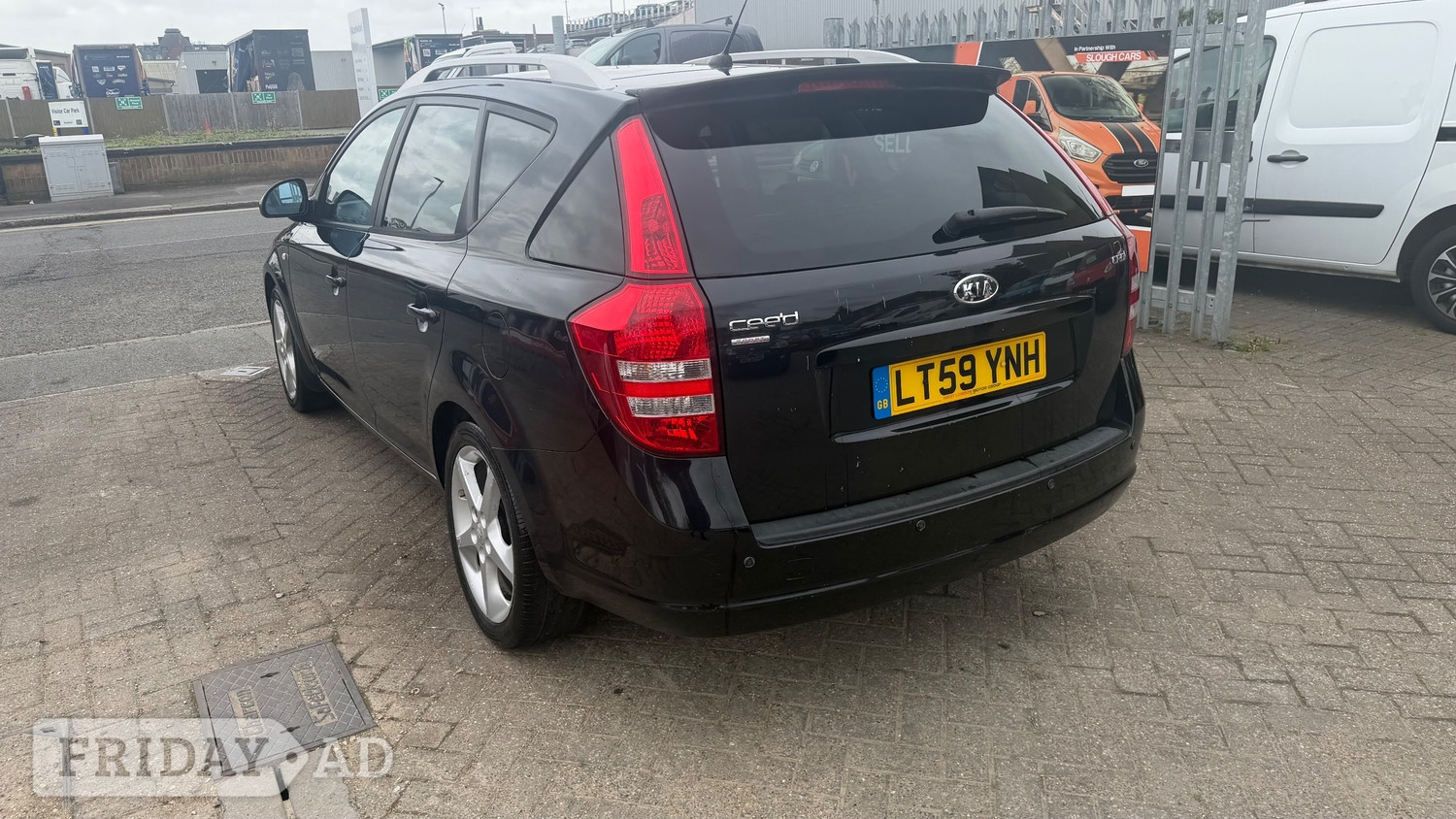 [ berth ]Kia Ceed
