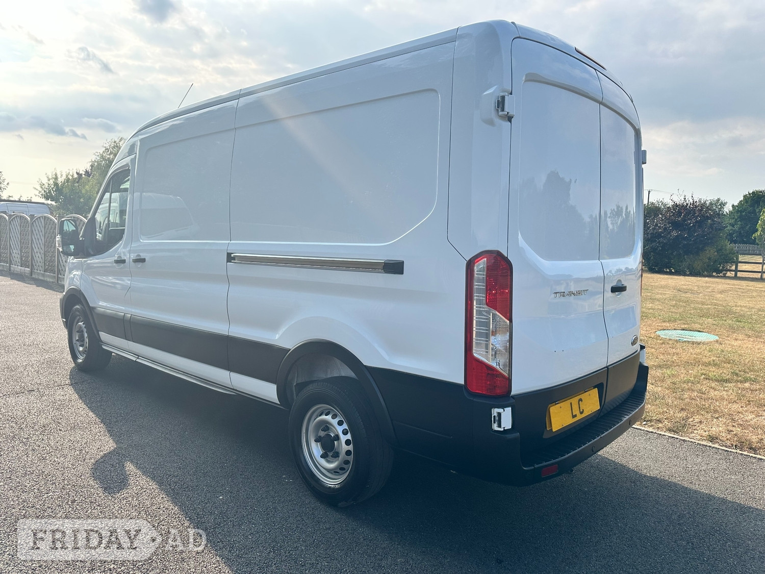 Ford Transit 2022 - Vans & Commercial Vehicles