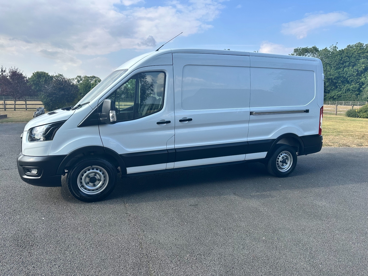 Ford Transit 2022 - Vans & Commercial Vehicles in Maidstone
