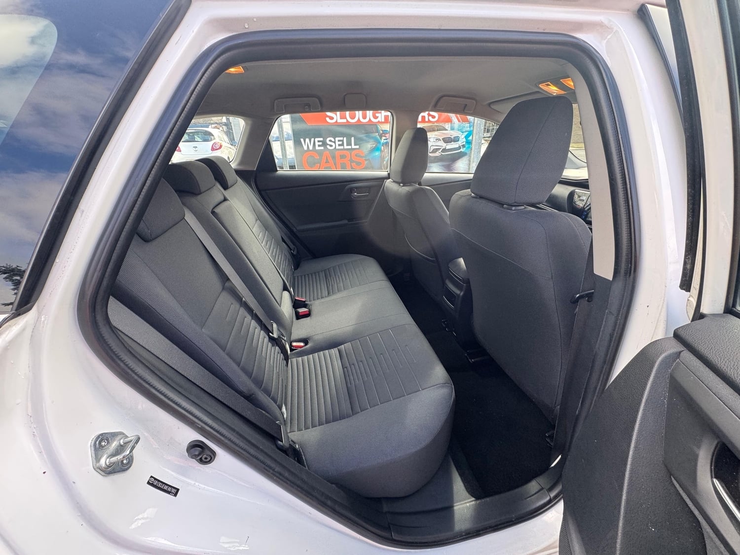 Toyota Auris 2016 - Cars