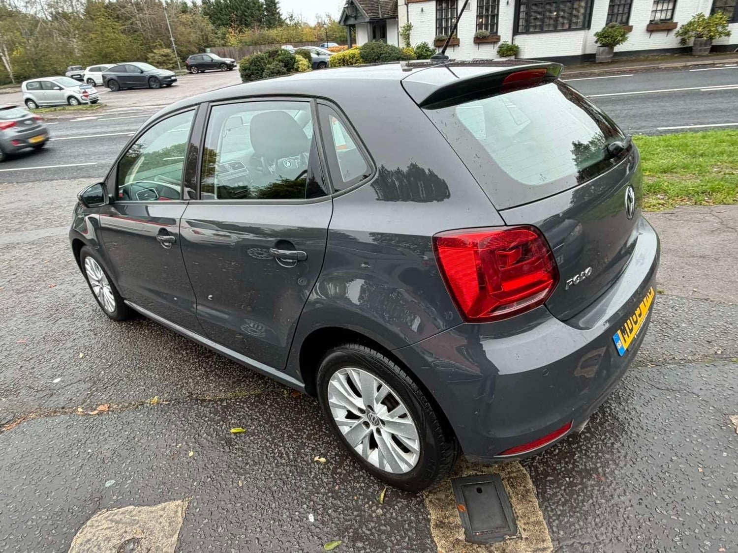 Volkswagen Polo 2015 - Cars in Ripley