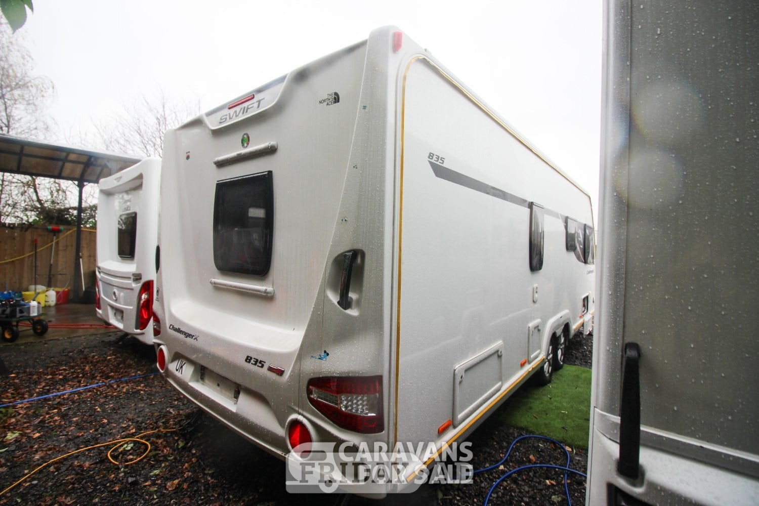 [ berth ]Swift Challenger X 835
