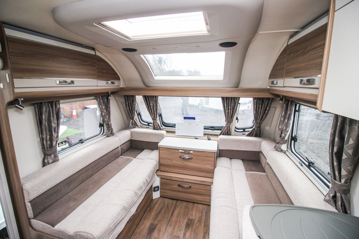 Swift Challenger X 835 2021 - Motorhomes & Caravans in Beverley