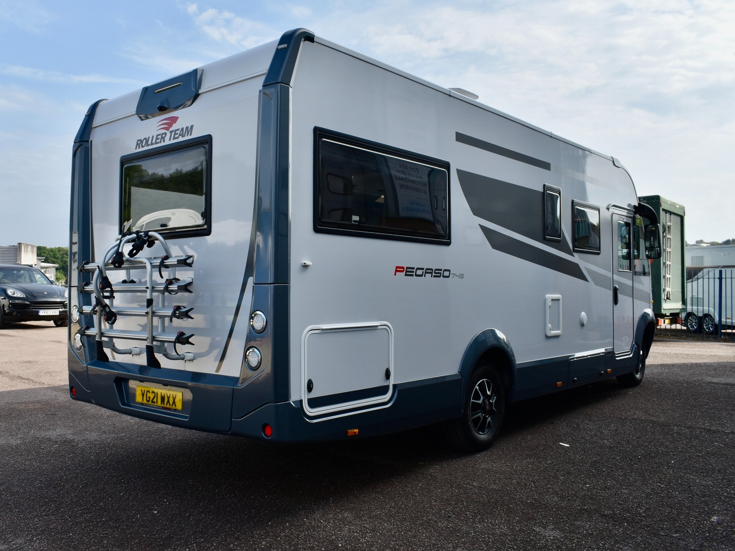 Roller Team Pegaso 745 2021 - Motorhomes & Caravans