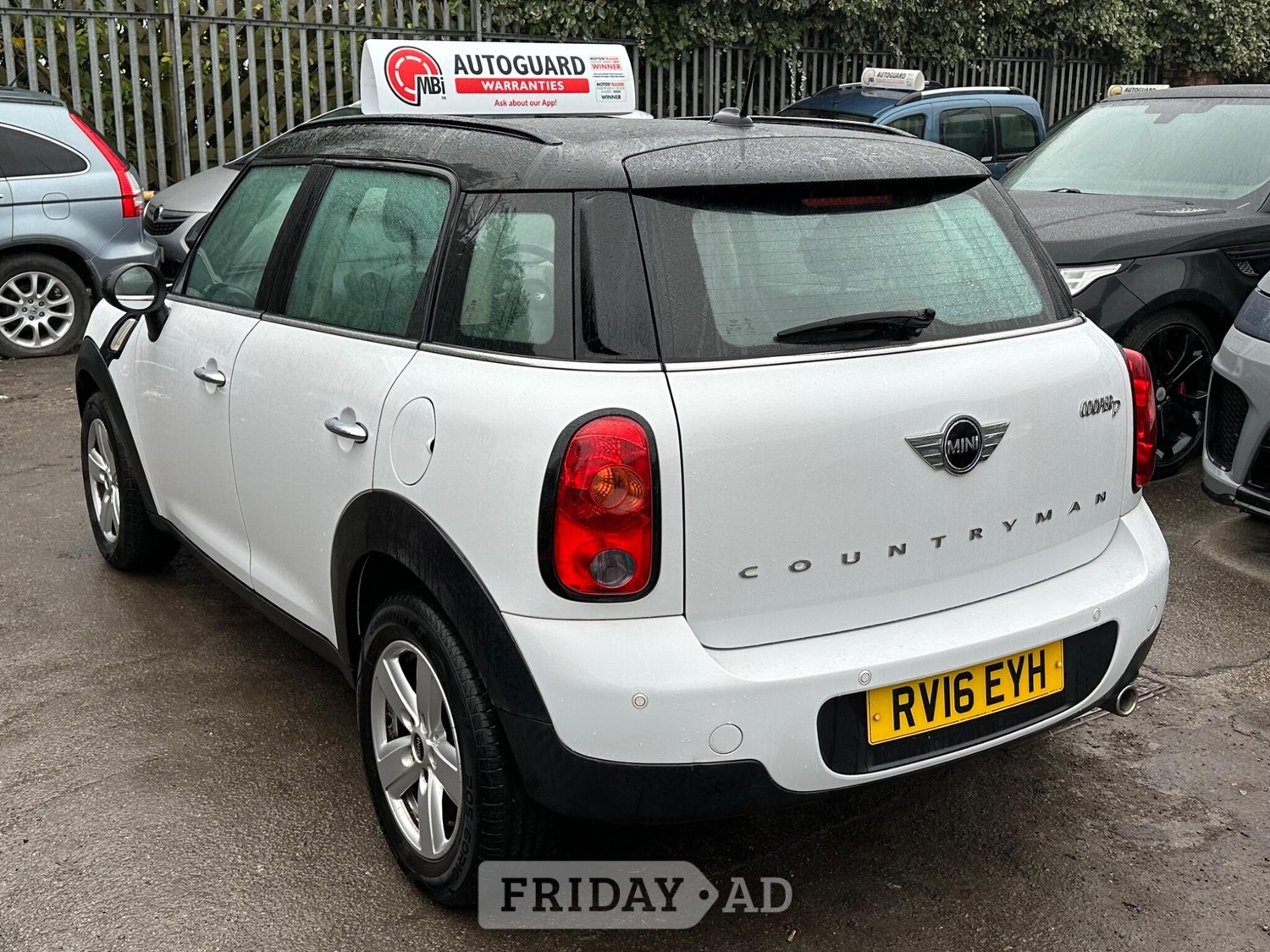 [ berth ]Mini Countryman