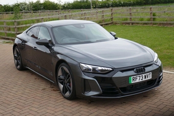 Audi RS e-tron GT 2023