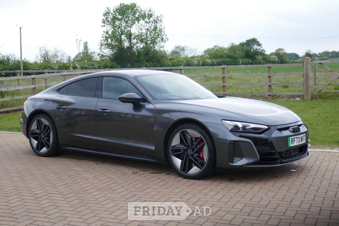 Audi RS e-tron GT Ely