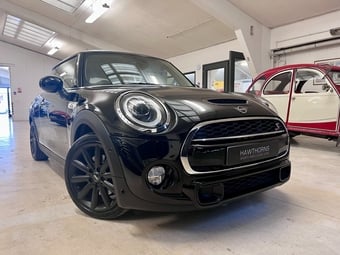 Mini Hatch 2018