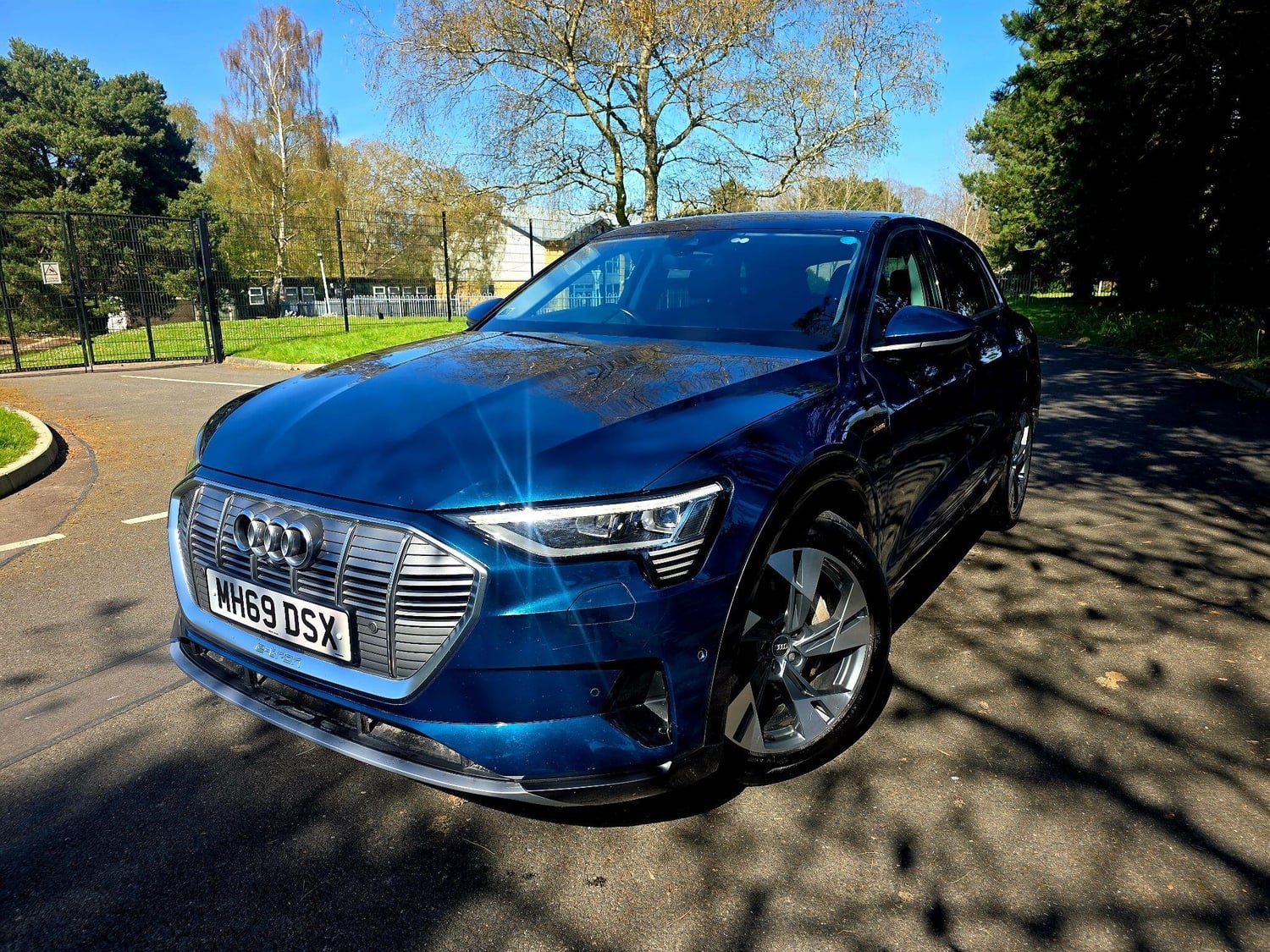 [ berth ]Audi e-tron