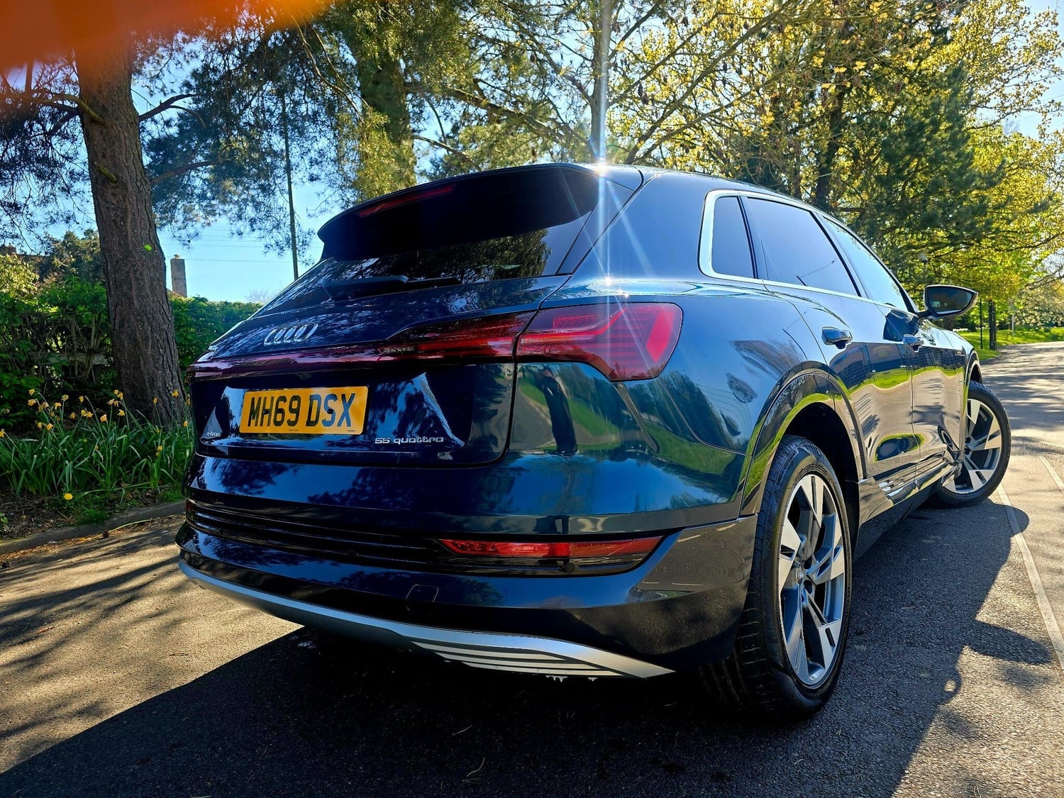 Audi e-tron 2019 - Cars