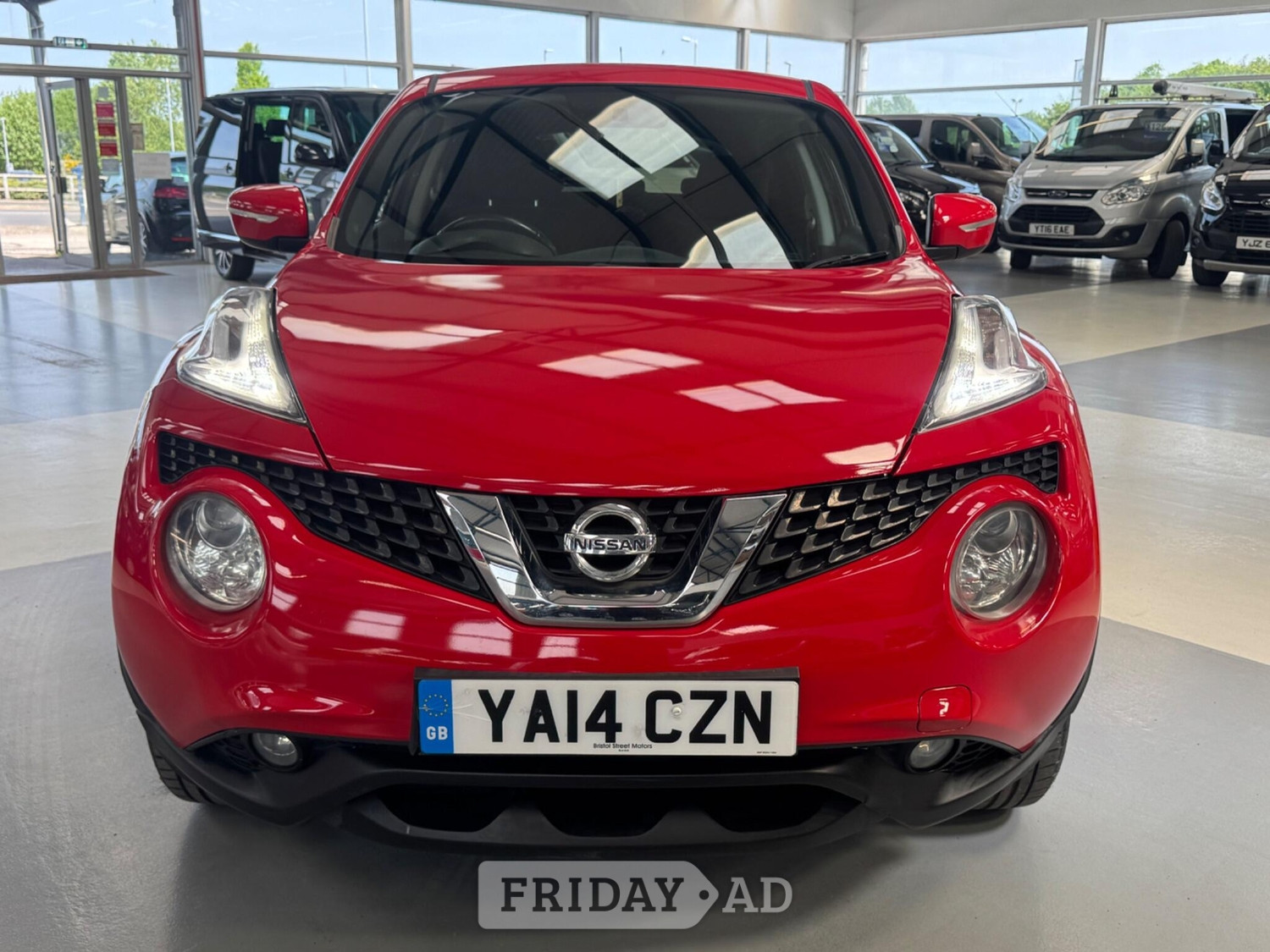 Nissan Juke 2014 - Cars