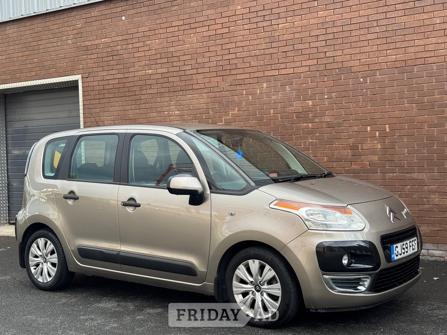 [ berth ]Citroen C3 Picasso